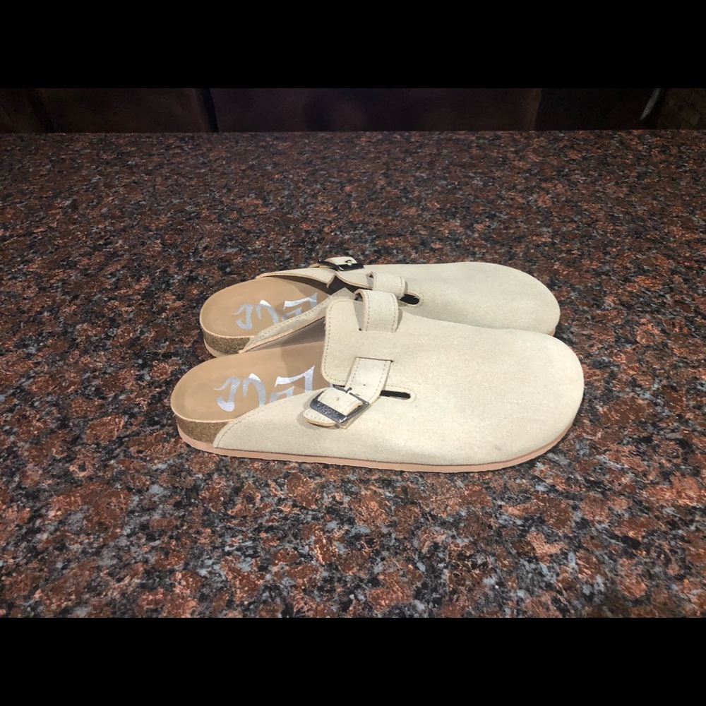 Mad Love Clogs